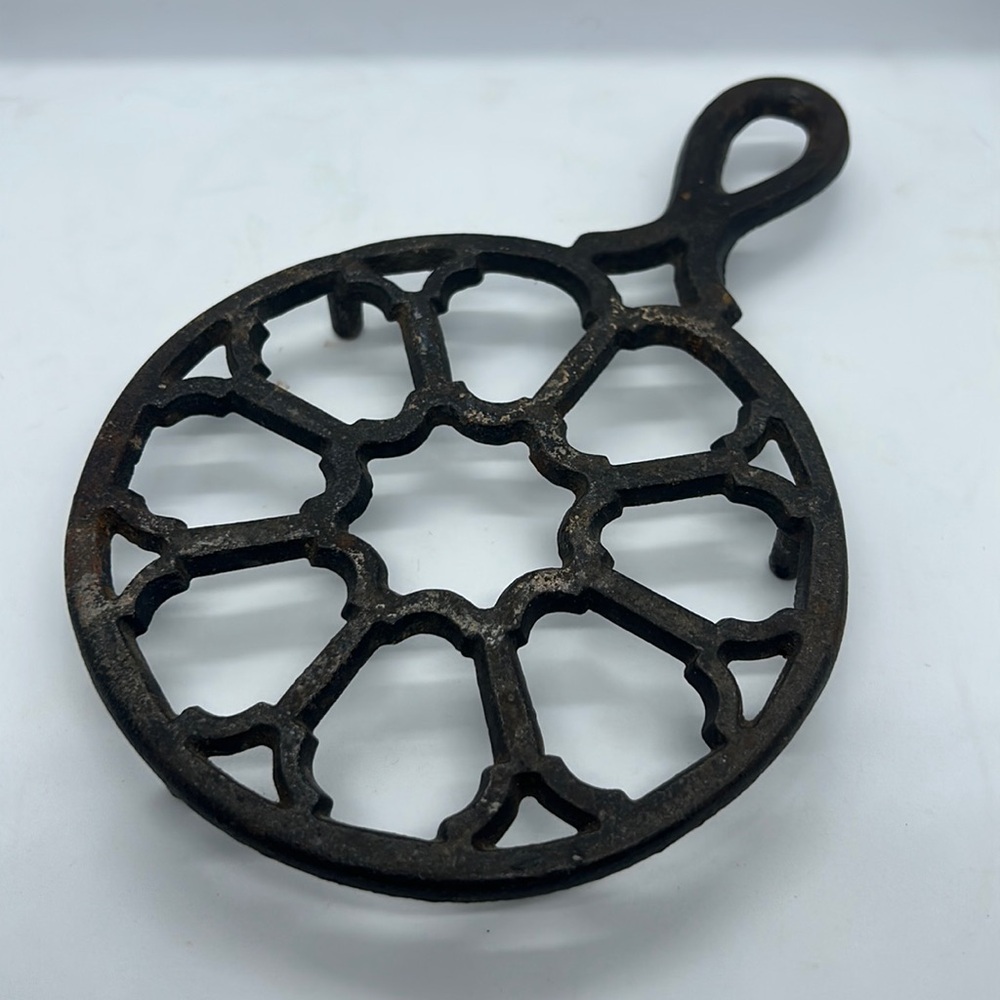 Vintage Cast Iron Farmhouse Trivet with Handle